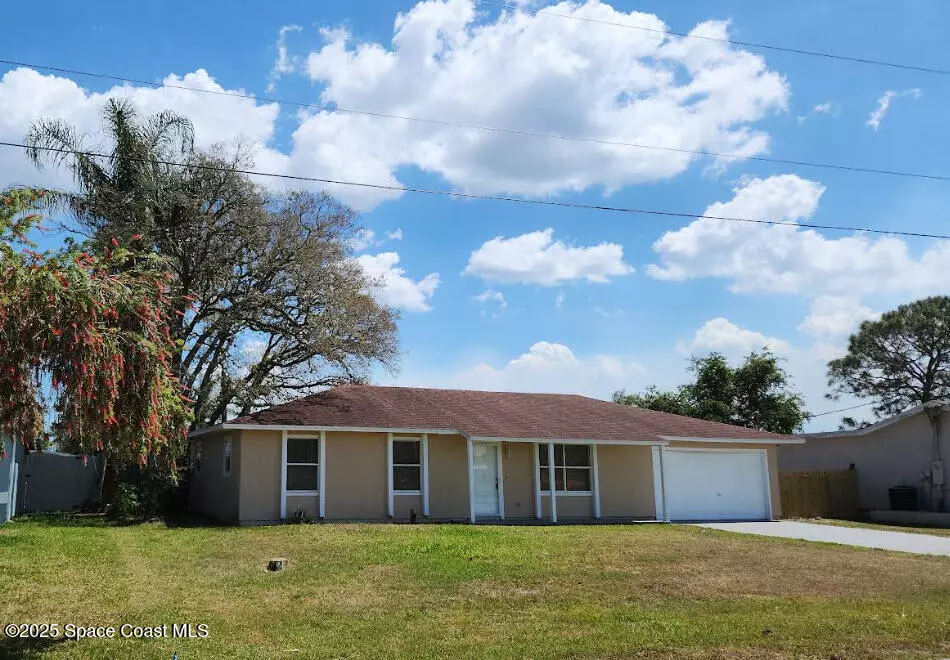 Cocoa, FL 32927,6373 Hunt RD