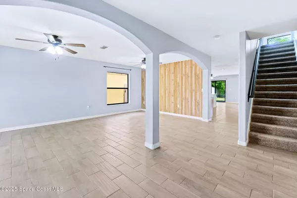 Cocoa, FL 32926,404 Dryden CIR