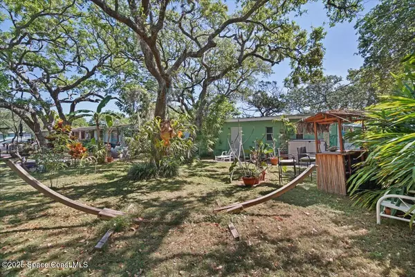Cocoa Beach, FL 32931,124 Cedar AVE
