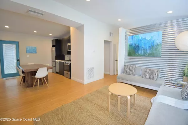 Cocoa Beach, FL 32931,325 N Orlando AVE