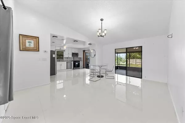 Melbourne, FL 32940,434 Timberlake DR
