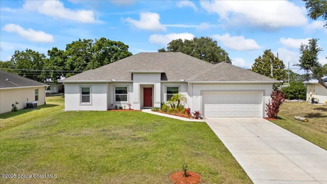 710 Mulberry ST, Sebastian, FL 32958