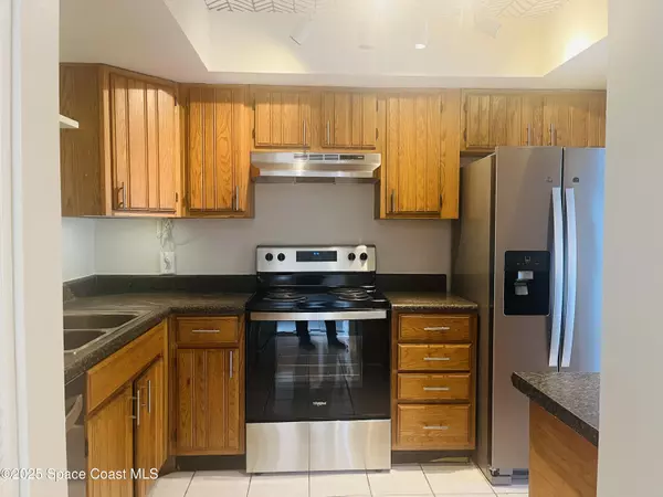 Indian Harbour Beach, FL 32937,1044 Ashley AVE