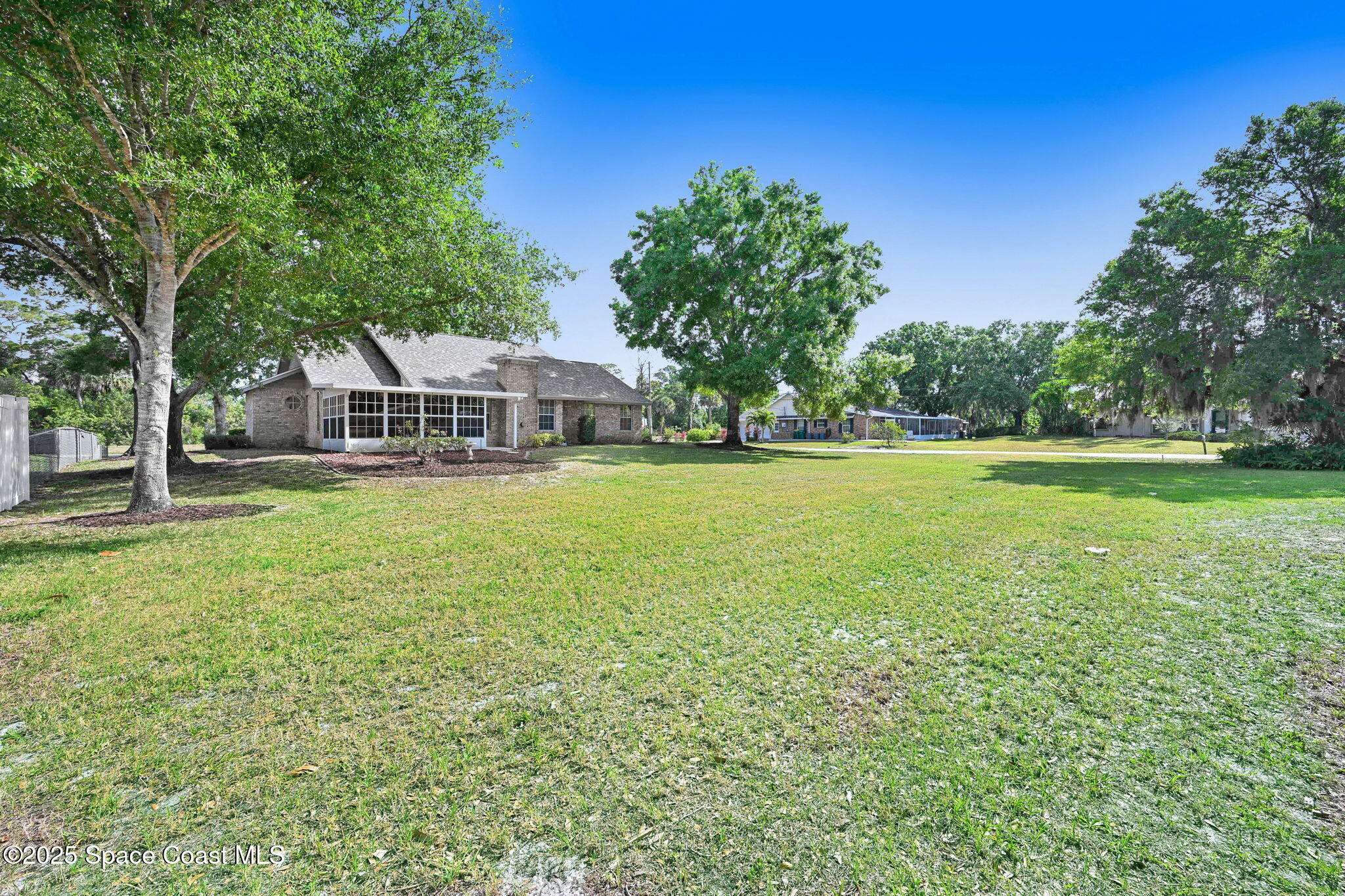 Melbourne, FL 32904,8755 Henry AVE