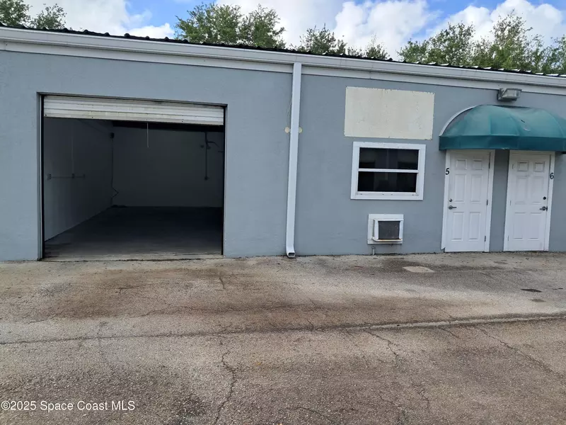 3185 New York AVE #105, Melbourne, FL 32934
