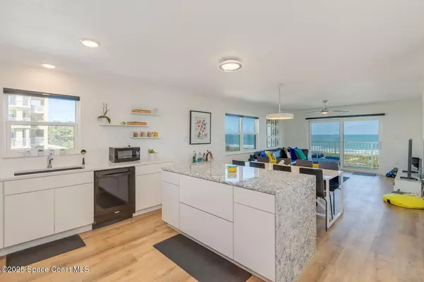 Cocoa Beach, FL 32931,1515 S Atlantic AVE #301