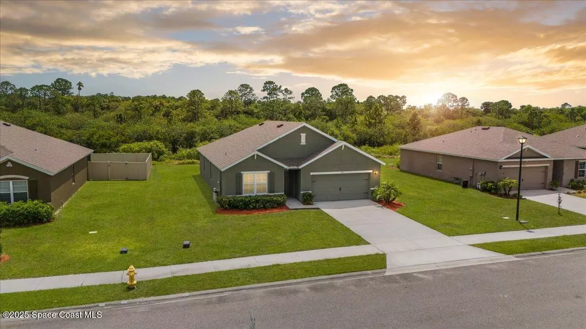 Palm Bay, FL 32908,329 Guinevere DR SW