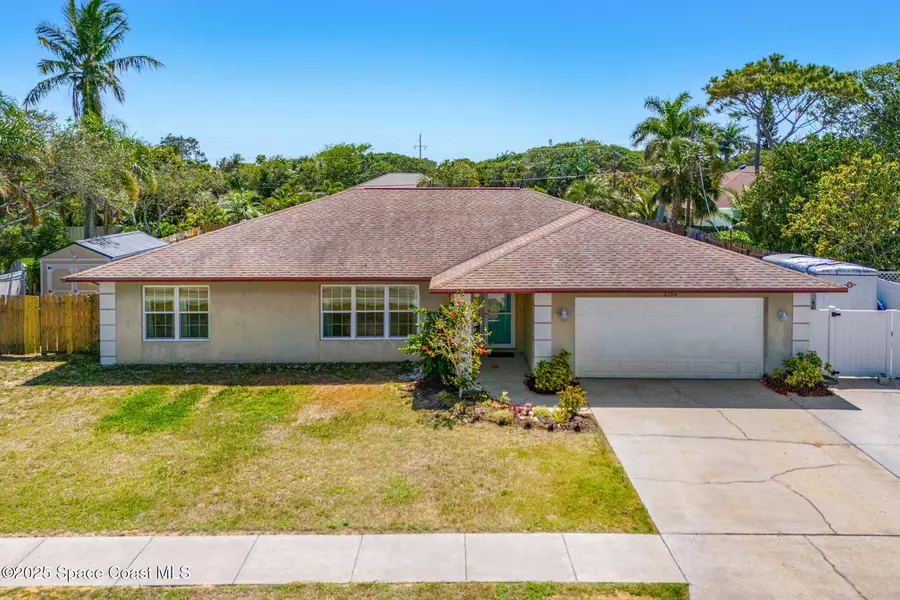 2204 Rosewood DR, Melbourne Beach, FL 32951