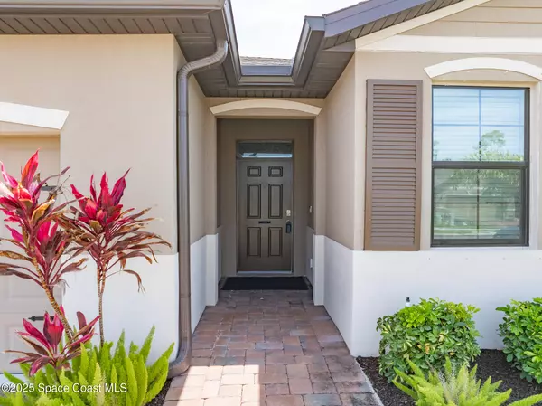 Palm Bay, FL 32909,830 Remington Green DR SE