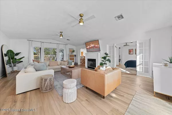 Indian Harbour Beach, FL 32937,216 Cynthia LN
