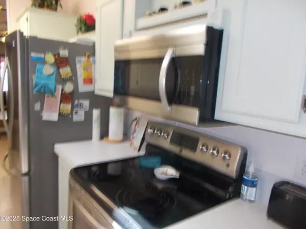 Micco, FL 32976,7637 Nianntic AVE #T5