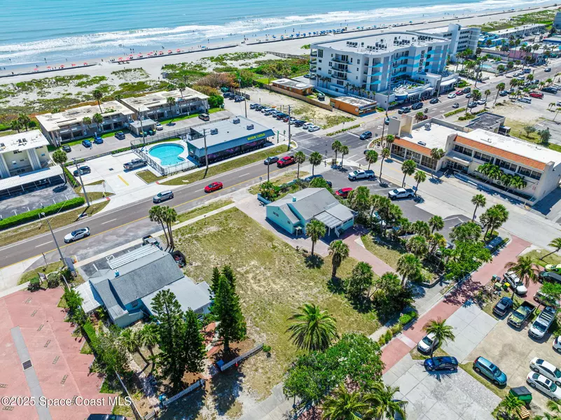 118 N Atlantic AVE, Cocoa Beach, FL 32931