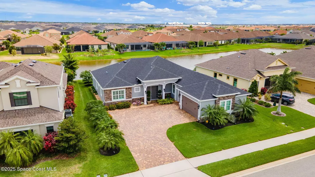 8197 Crimson DR, Melbourne, FL 32940