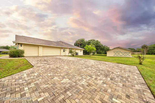 Titusville, FL 32796,3105 Diamond RD
