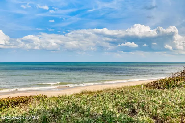 Satellite Beach, FL 32937,581 Highway A1a #701
