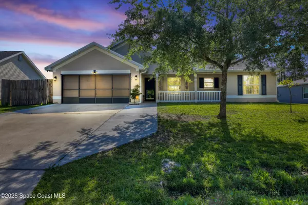 731 Daniels AVE SW, Palm Bay, FL 32908