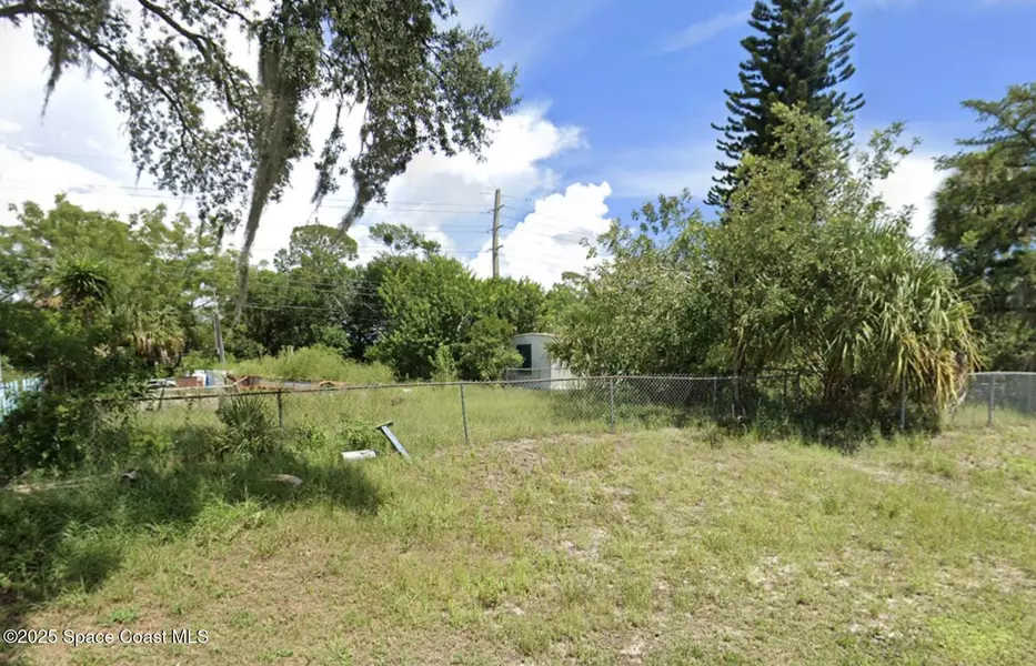 1684 Ackley RD, Cocoa, FL 32922