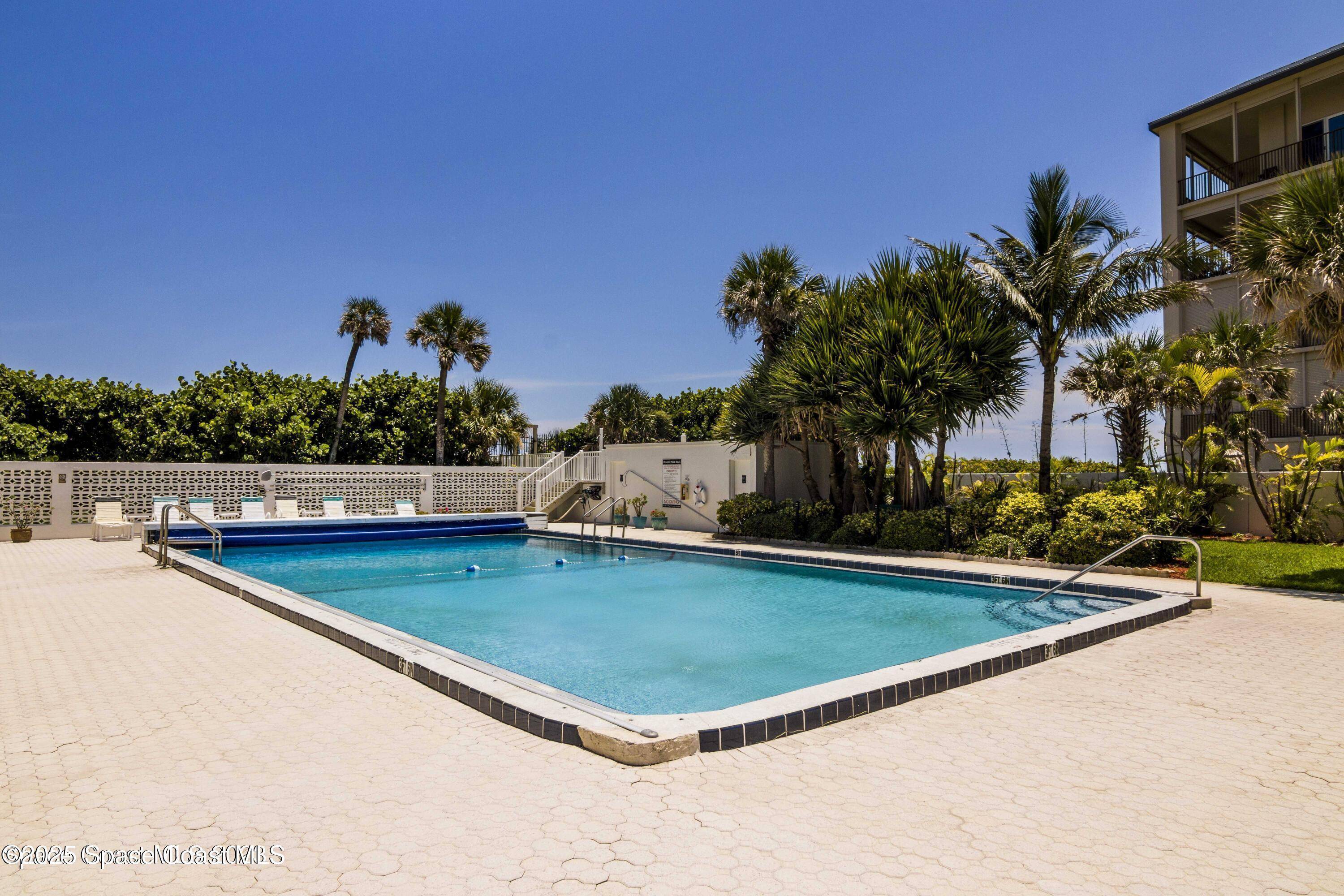 Indialantic, FL 32903,877 N Highway A1a #407