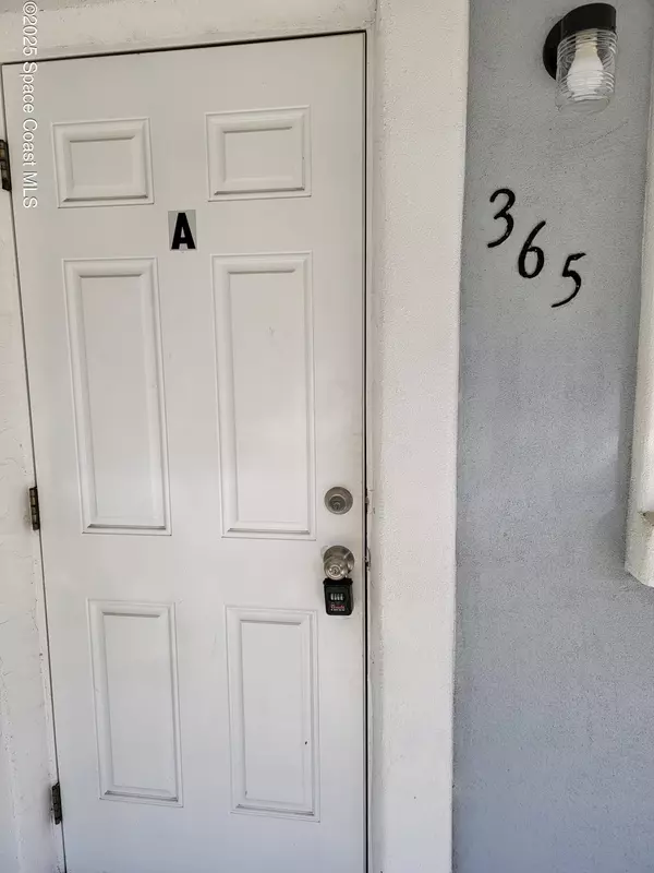 365 W Merritt AVE #A, Merritt Island, FL 32953