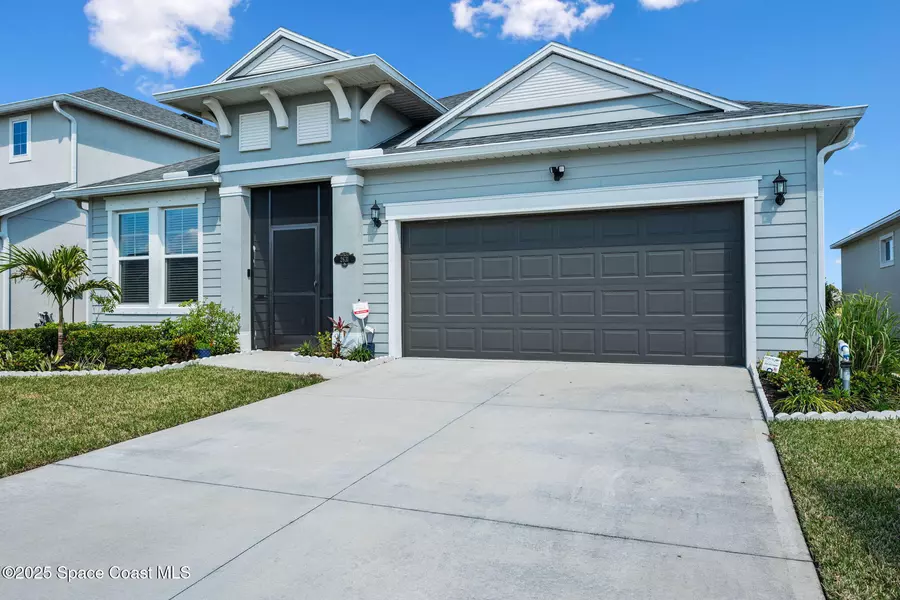 2631 Pinwherry ST NW, Palm Bay, FL 32907