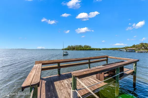 Melbourne Beach, FL 32951,117 Caledonia DR