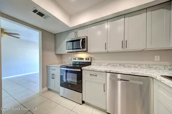 Cape Canaveral, FL 32920,223 Columbia DR #206