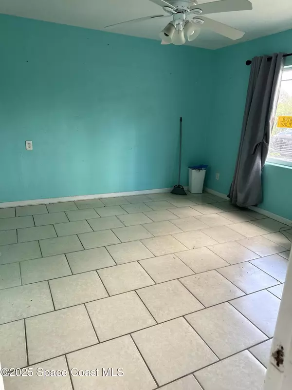 Melbourne, FL 32901,2415 S Fairway DR