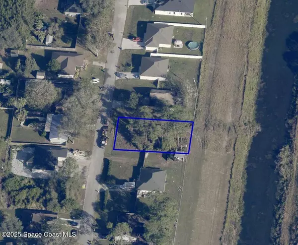 Palm Bay, FL 32908,585 Tejon AVE SW