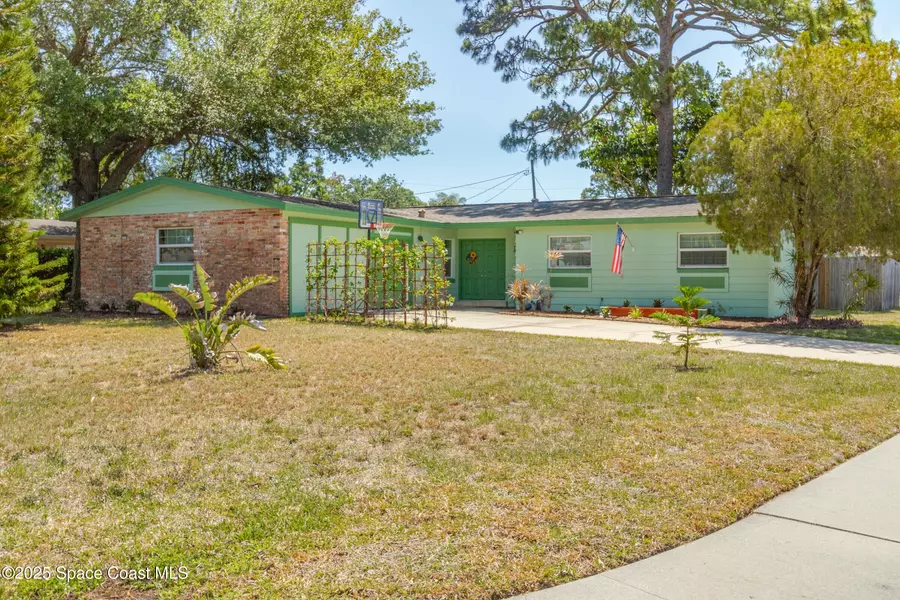 961 Kings Post RD, Rockledge, FL 32955