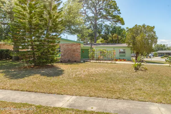 Rockledge, FL 32955,961 Kings Post RD