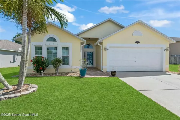 4606 Four Lakes DR,  Melbourne,  FL 32940