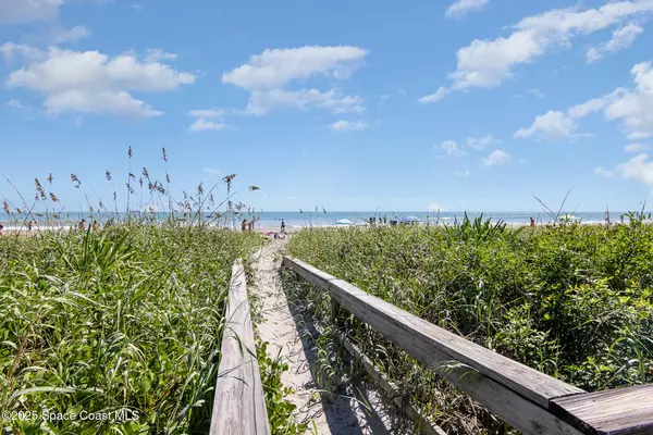 Cocoa Beach, FL 32931,5350 Ocean Beach BLVD #212