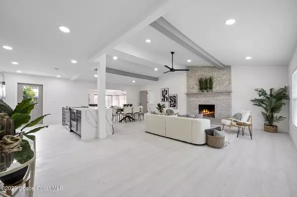 Indialantic, FL 32903,575 Seabreeze DR