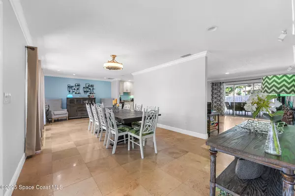 Indialantic, FL 32903,430 Rio LN