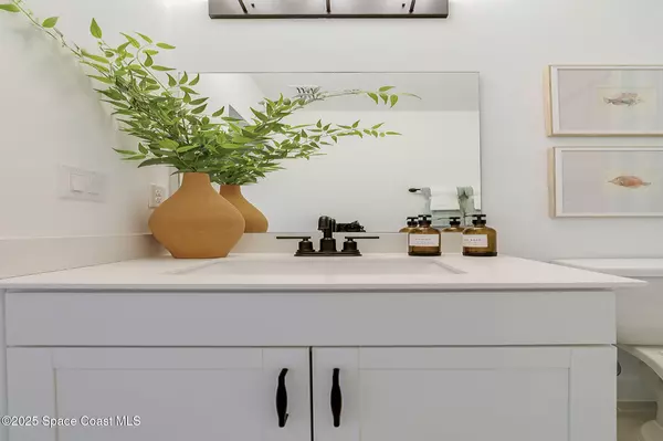 Palm Bay, FL 32909,842 Reardon ST SE