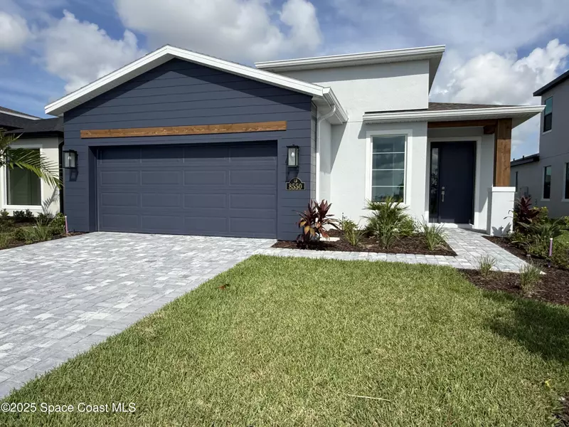 8550 Langila DR, Melbourne, FL 32940