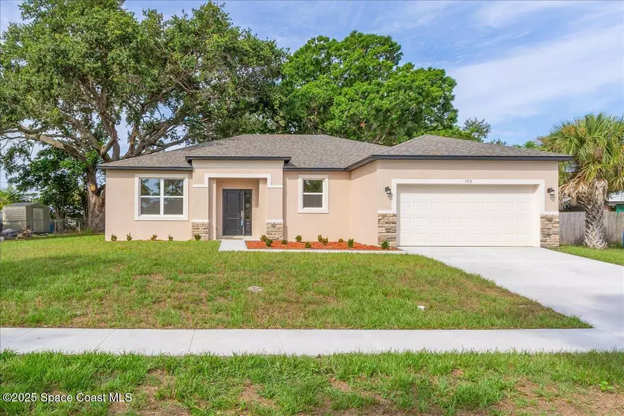 958 Chace LN NE, Palm Bay, FL 32905