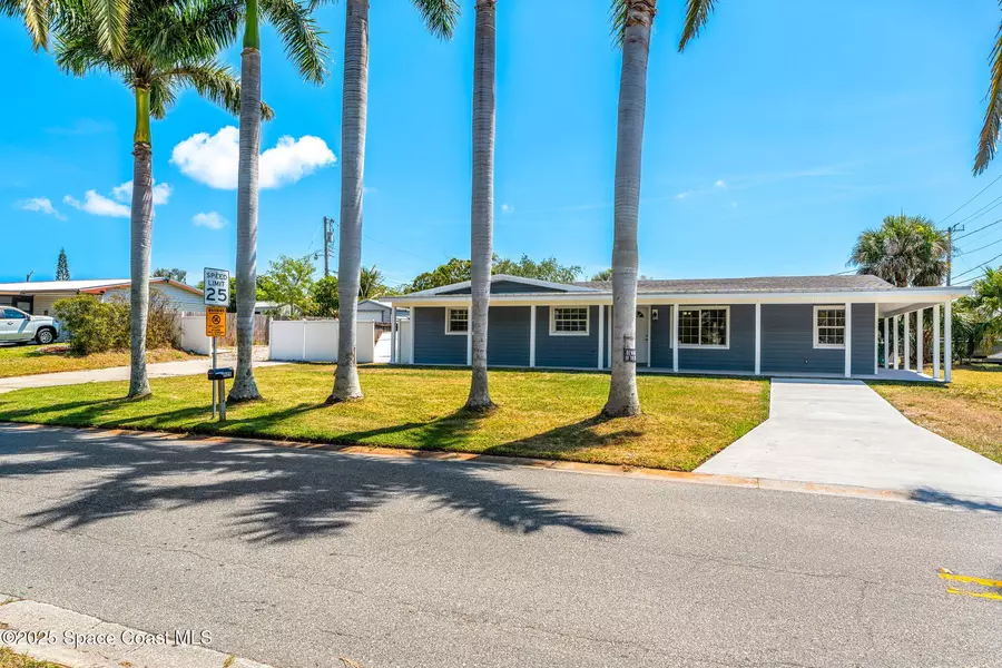 925 Bell ST, Melbourne, FL 32935