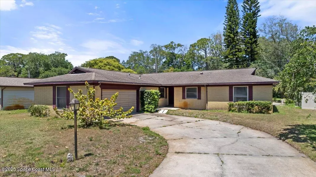 4318 Lantern DR, Titusville, FL 32796