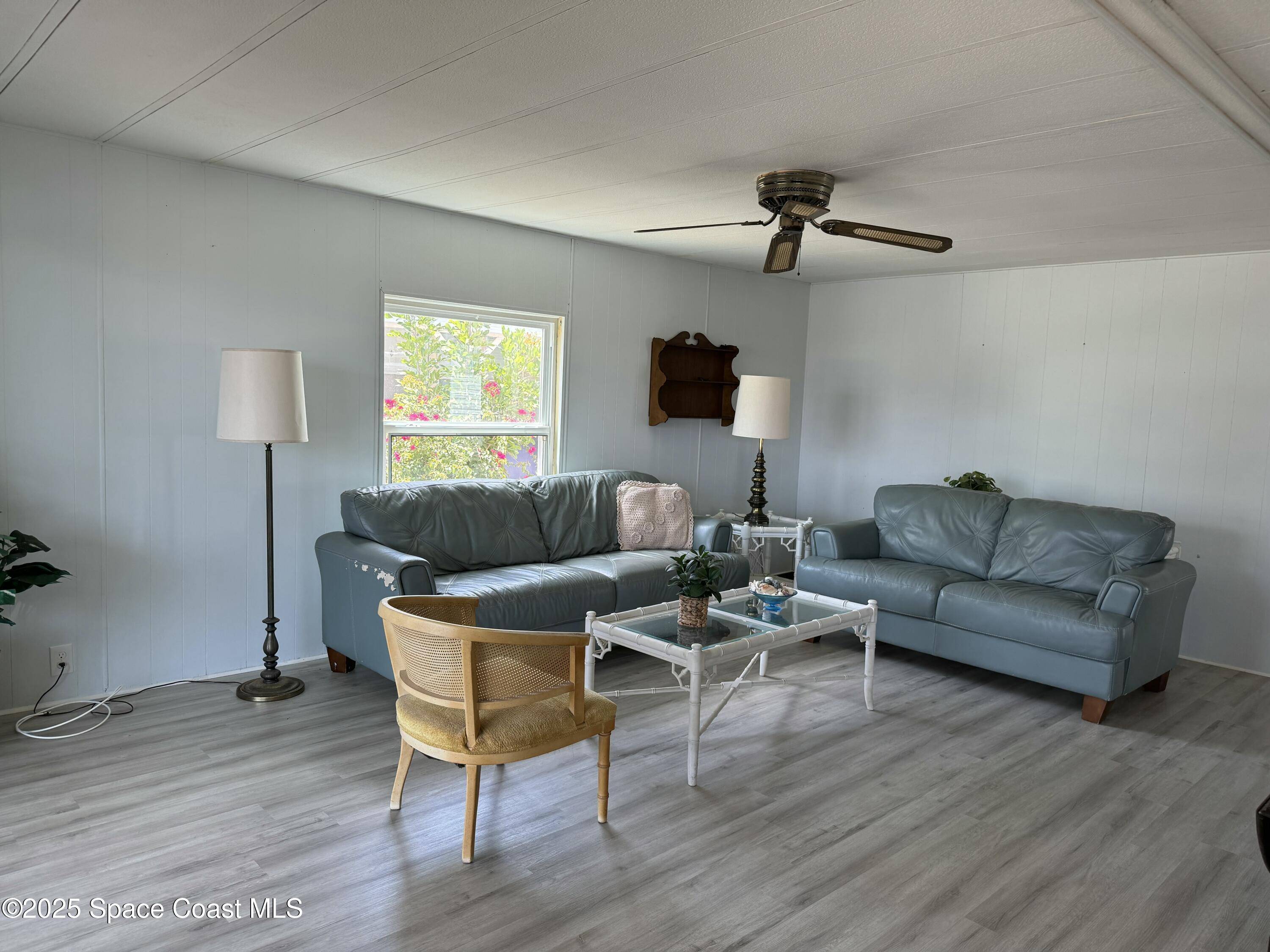 Micco, FL 32976,939 Laurel CIR