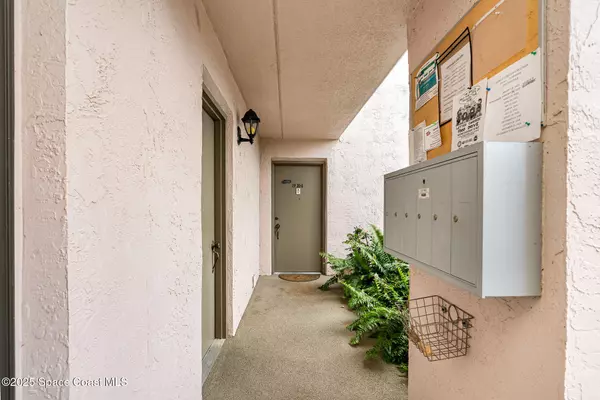 2727 N Wickham Rd RD #9 - 104,  Melbourne,  FL 32935