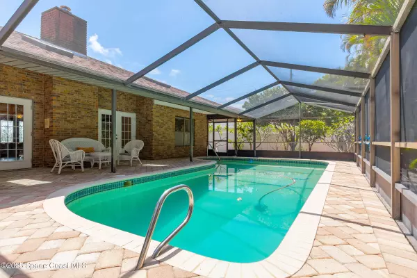 Indian Harbour Beach, FL 32937,520 Bay CIR