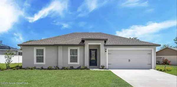 8275 105th CT, Vero Beach, FL 32967