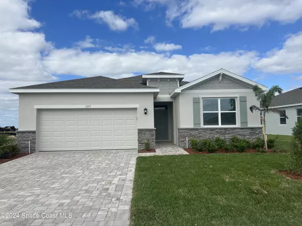 3900 Hollingsworth DR SE, Palm Bay, FL 32909