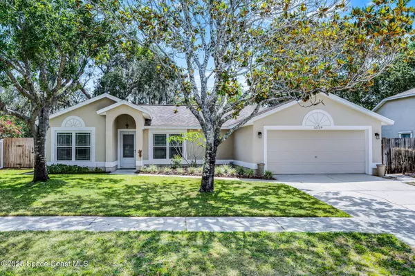 5539 Oak Hollow DR,  Titusville,  FL 32780