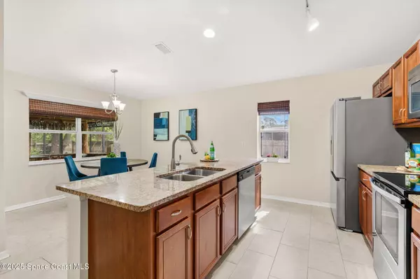 Palm Bay, FL 32908,355 Dandurand ST SW