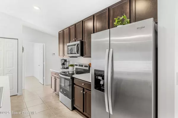 Palm Bay, FL 32909,1591 Palatka RD SE