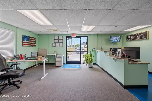 Melbourne, FL 32935,1987 N Harbor City BLVD