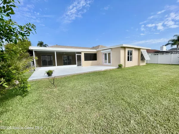 Cocoa Beach, FL 32931,48 Country Club RD