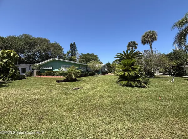 Cocoa Beach, FL 32931,998 Trinidad RD